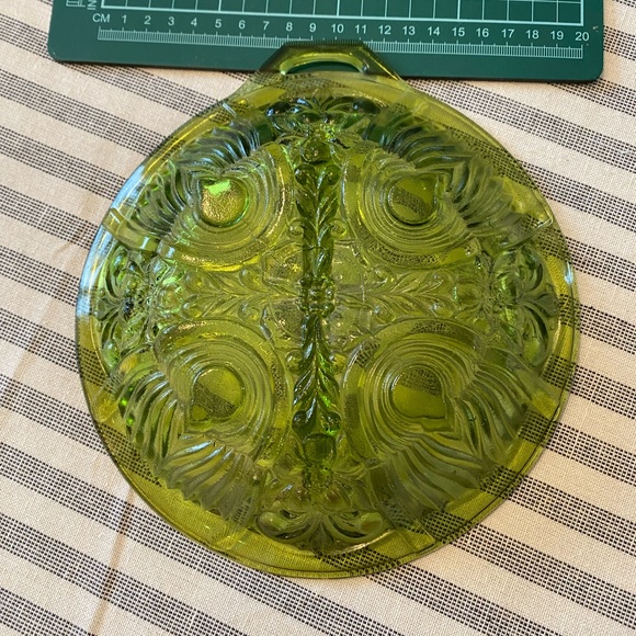 INDIANA GLASS Killarney Avocado Green Divided Dishes - Picture 2 of 9